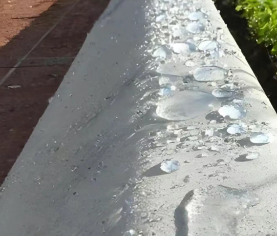 万山硅烷浸渍涂料在混凝土保护中的应用